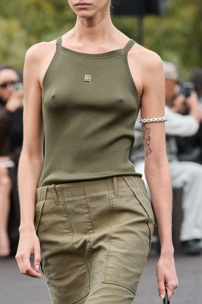 Look 117